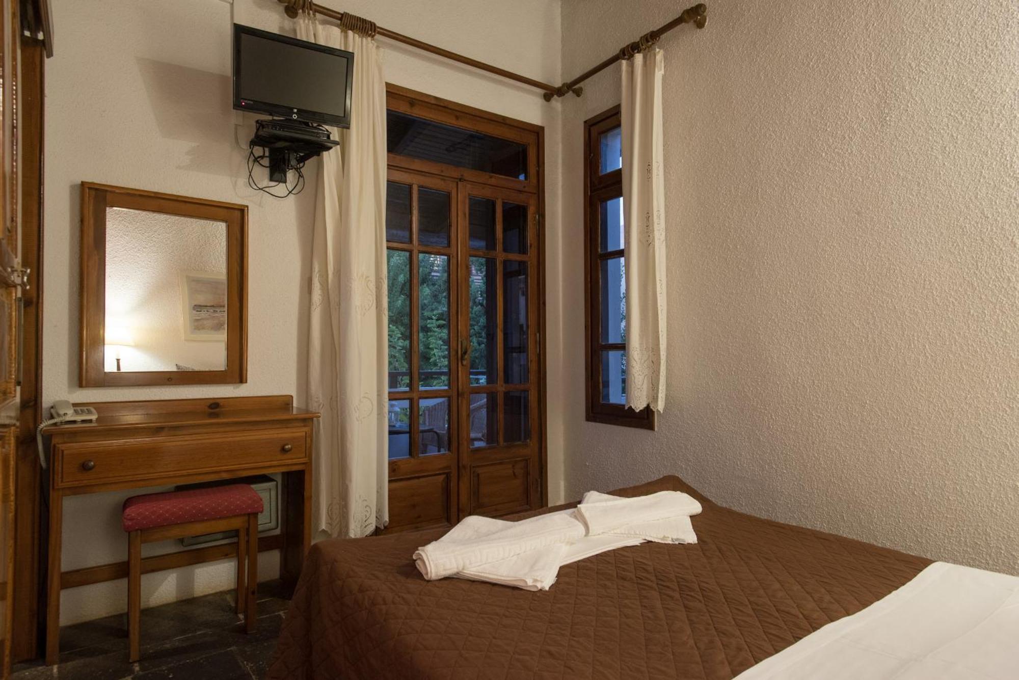 Proimos Maisonnettes Platanias  Room photo